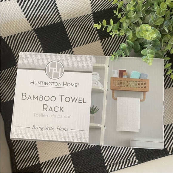 Huntington Home Bamboo Towel - Picture 3 of 8